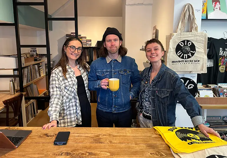 Dig Vinyl Staff